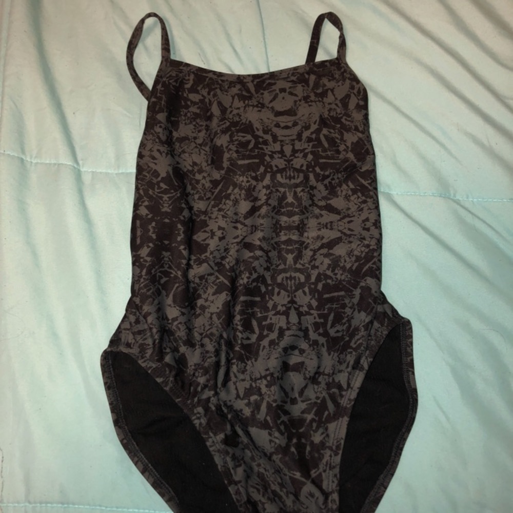 Jolyn Bundle
